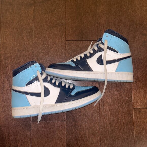 Jordan 1 Retro High UNC Patent (Women's) - Picture 1 of 7